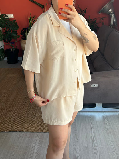 Tensel Şortlu Takım Sarı – Modern ve Rahat Stil