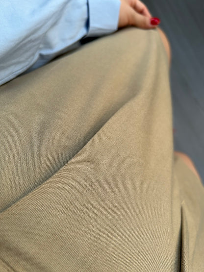 Vizon Kumaş Şort | Yüksek Bel Pileli Model