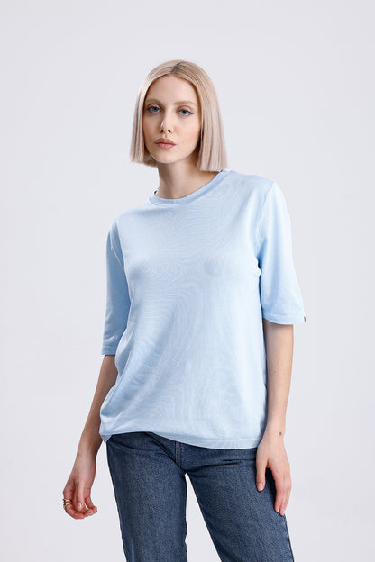 Kadın Triko Tişört – Mavi Yuvarlak Yaka Kısa Kollu Yazlık Üst