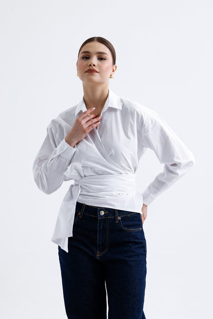 Kadın Kruvaze Gömlek – Beyaz Pamuklu Kumaş V Yaka Stil