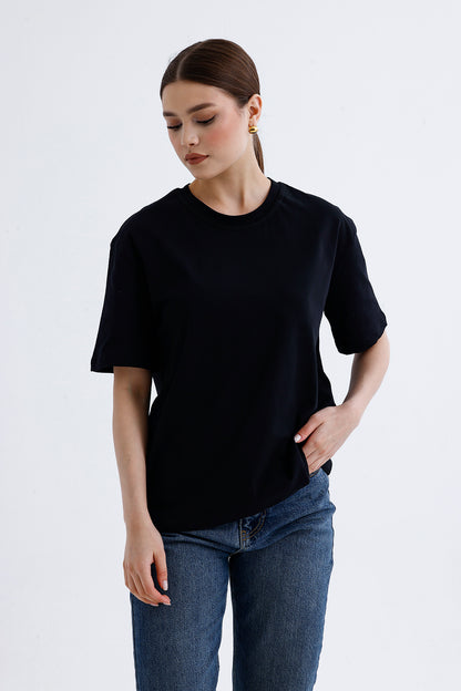 Kadın Oversize Tişört – Siyah Pamuklu Esnek Kumaş Rahat Stil