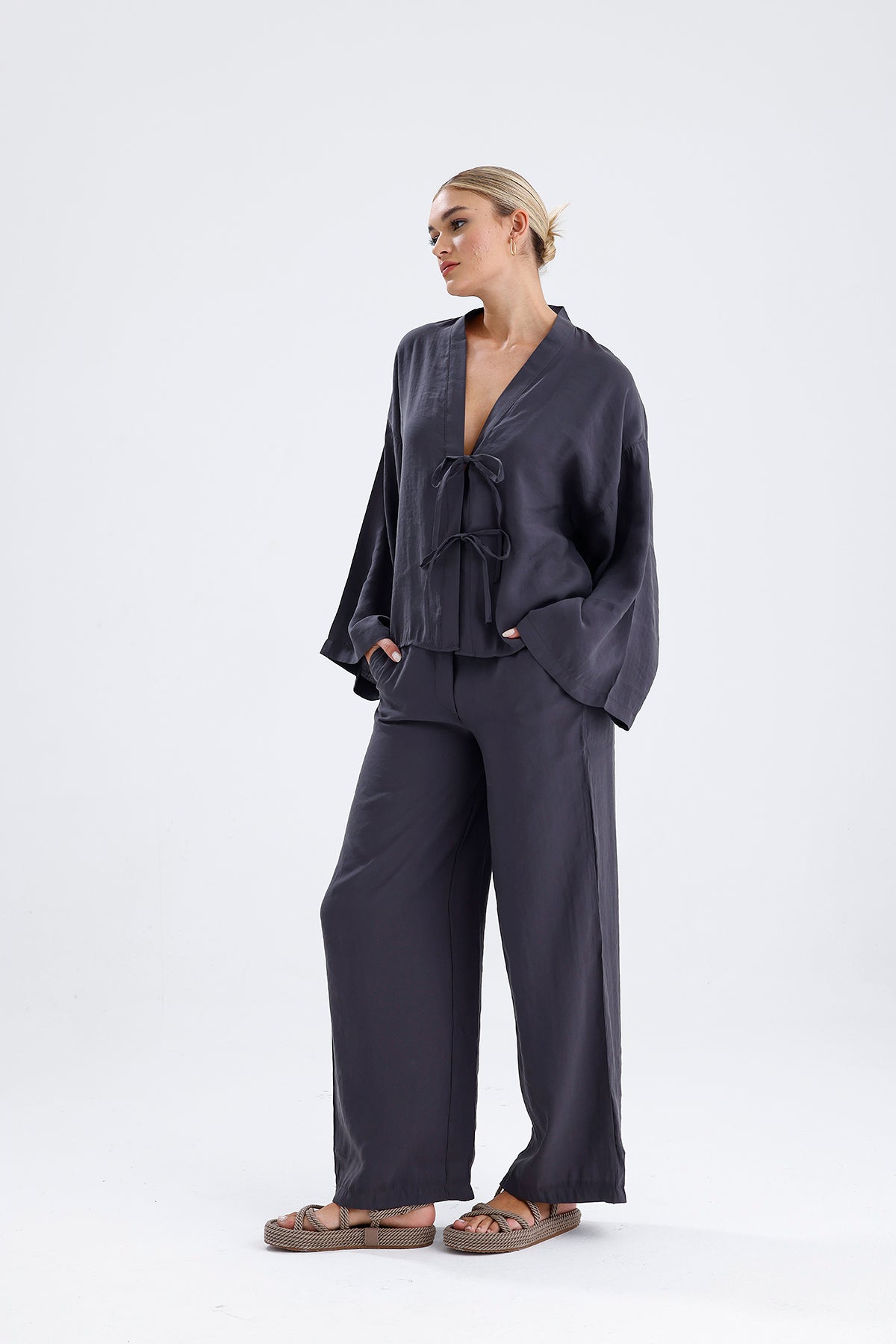 Kadın Modal Kimono Takım – Antrasit Renk Dökümlü İkili Set