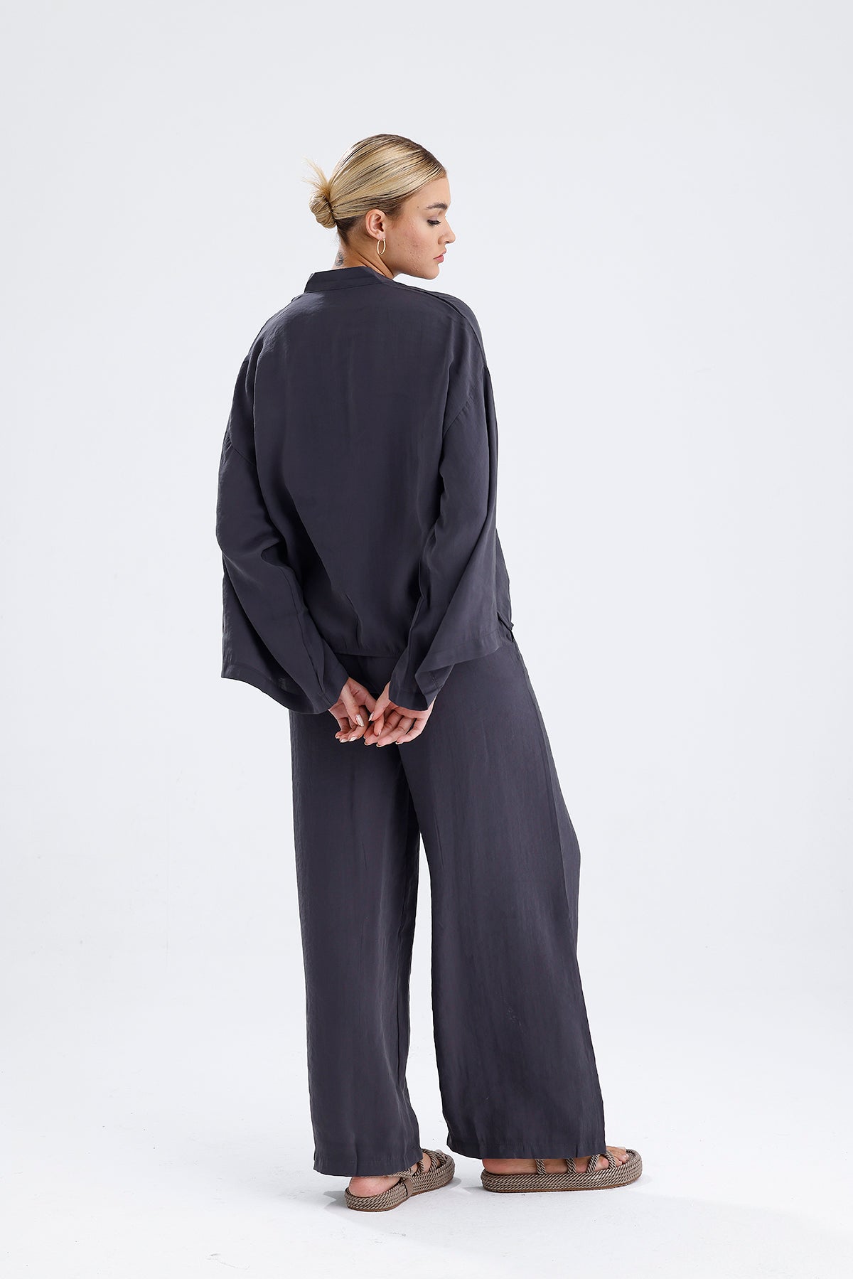 Kadın Modal Kimono Takım – Antrasit Renk Dökümlü İkili Set