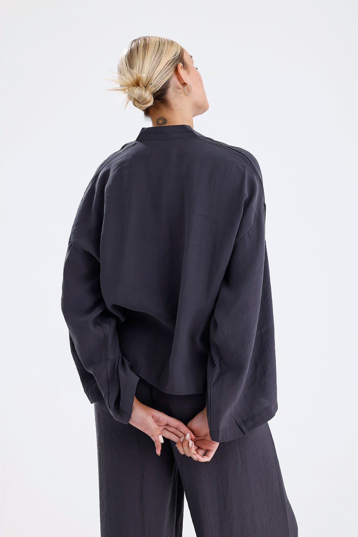 Kadın Modal Kimono Takım – Antrasit Renk Dökümlü İkili Set