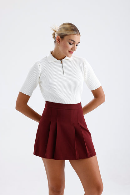 Kadın Pileli Etek – Bordo Renk Pile Detaylı Modern Kesim