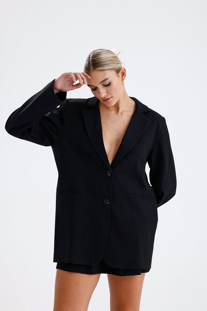 Kadın Oversize Blazer Ceket – Siyah Renk Modern Şehir Stili